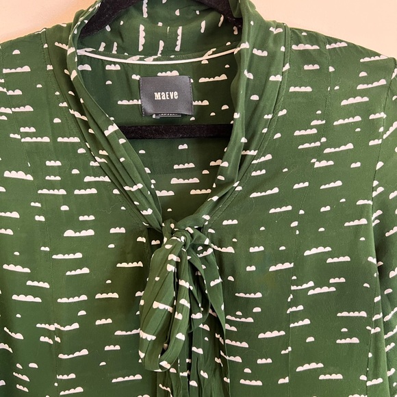 Mauve by anthropology green & black hi-lo bow front top - Picture 3 of 10